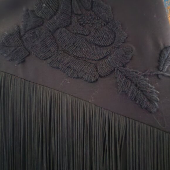 VTG BCBGMAXAZRIA wool black embroidered/fringe skirt Sz 4 - Picture 5 of 16